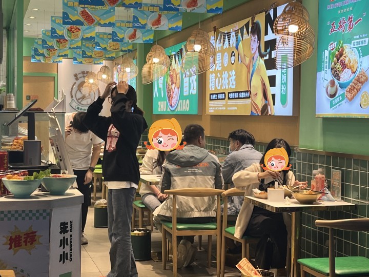 經(jīng)營(yíng)螺螄粉店，到底單獨(dú)開(kāi)店好呢還是加盟好呢？